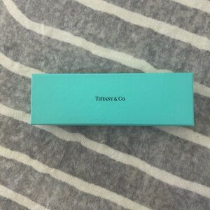 Tiffany & Co. bracelet box